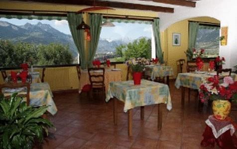 La Bonne Auberge Ризуль Экстерьер фото