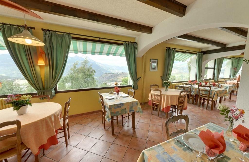 La Bonne Auberge Ризуль Экстерьер фото